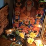 Poonam Kaur Instagram - Got #pebbles from #gurunanak dev ji's shrine #panjasahib ....placed it in Pooja room .... secretly saw my mom smiling 😁😁😁😁 ... that's what matters the most ..... thank u #gurunanak dev ji ... thank u for the calling ... #pklove