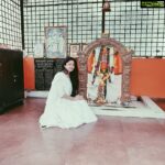 Poonam Kaur Instagram - #omshanti