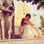 Poonam Kaur Instagram - My #Mondaymorning was extremely positive n beautiful... my #templestories #andhrapradesh #me