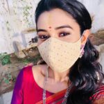 Poornima Bhagyaraj Instagram - Well we have the extremely pretty and talented Priya Bhavani Shanker sporting our vetiver mask. It is good to be safe and continue wearing masks