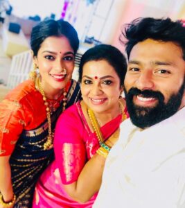Poornima Bhagyaraj Instagram - Happy birthday to my darling sonu, my life. Love you so so much. Feel so proud to see you working so hard in the face of so many odds. Praying for your success in everything. Love you love you love you❤️❤️❤️💕💕💕🤗🤗🤗🤗😘😘😘😘😘