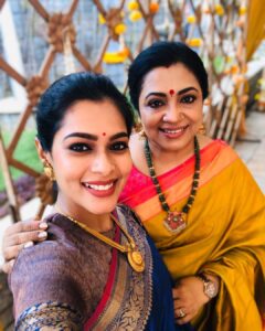 Poornima Bhagyaraj Instagram - Happy birthday to my dear Kiki. Love you my dear. Stay blessed and pray that you get everything you aspire for in life.❤️❤️😍😍😍🤗🤗🤗🤗