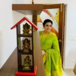 Poornima Bhagyaraj Instagram - Shoot mode Suryavamsam @zeetamizh @prashanti06 @poornima_bhagyaraj