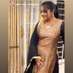 Poornima Bhagyaraj Instagram - Classic for any occasion . Outfit by my team @poornima_bhagyaraj . Model @sharanyabhagyaraj