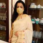 Poornima Bhagyaraj Instagram – Match your mask to your saree vetiver masks @poornima_bhagyaraj