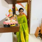 Poornima Bhagyaraj Instagram - Shoot mode Suryavamsam @zeetamizh @prashanti06 @poornima_bhagyaraj