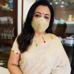 Poornima Bhagyaraj Instagram - Match your mask to your saree vetiver masks @poornima_bhagyaraj