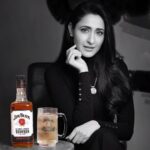 Pragya Jaiswal Instagram - Absolutely love this #collaboration with Jim Beam, world’s No. 1 Bourbon! #WorldsNo1Bourbon #JimBeamBourbon #JimBeamHighball #JimBeamBackyardJams #AlwaysWelcome -Drink Responsibly -The content is for people above 25 years of age only