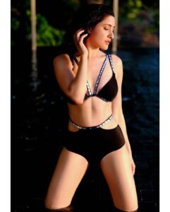 Pragya Jaiswal Instagram - Just gonna pretend I’m on holiday coz why not 🖤🖤
#Takemeback
#ThrowbackThursday