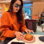 Pragya Jaiswal Instagram - To eat or not to eat 🤔🥐 #SundayMood #CheatDay 🤦🏻‍♀️