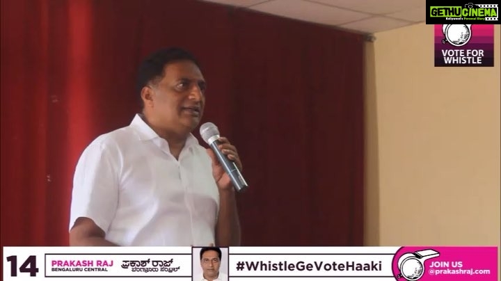 Prakash Raj Instagram - Prakash Raj on #women empowerment . Prakash raj’s People manifesto is all about #bangalorecentral , issues concerning local people. It’s not a blanket manifesto like all other parties have come up with. Let’s solve local issues first ! Vote for Prakash Raj & Let the Light (Prakash) Reign (Raj)in Bangalore Central. Election symbol- Whistle Serial no- 14 Bangalore, India
