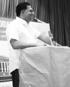 Prakash Raj Instagram - “Being secular is not being with the minority, it’s to be with EVERYONE”- Prakash Raj LINK IN BIO Vote for your candidate , vote for the person who can ask questions on your behalf in parliament . Vote for accountable politics #prideofkannada #prakashrajforprogress #prakashrajforbangalorecentral #whistlegevotehaaki #serialno14 Bangalore, India
