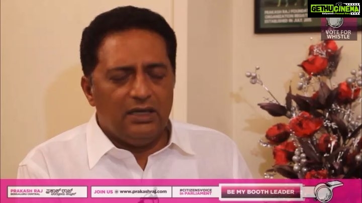 Prakash Raj Instagram - You need ONE MAN TO BRING THE REVOLUTION ! Bengaluru get ready ! #bangalorecentral “Be my booth leader”. join - http://bit.ly/joinPrakashRaj. #Prakashraj #thinkmaadivotemaadi #chaloparliament #citizensvoice #changeisachoice #shivajinagar #shantinagar #cvrramannagar #rajajinagar #gandhinagar #mahadevpura #sarvagnanagar #chamarajpet #bangalorecentral Bangalore, India
