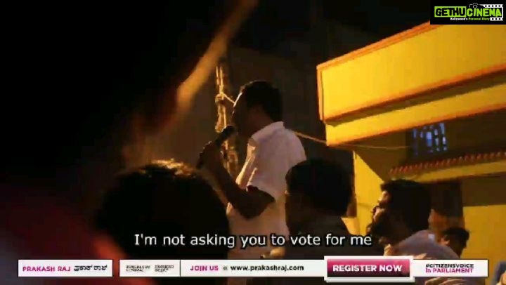 Prakash Raj Instagram - Every election has been turned into a cricket match. Nobody cares about people’s issues. This ELECTION let’s take the citizen’s voice to the parliament #thinkmaadivotemaadi #citizensvoice #chaloparliament #prakashrajforprogress #prakashraj #bangalorecentral #independentcandidate