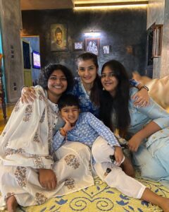 Prakash Raj Instagram - Happy #Rakshabandhan everyone…my family… my bundles of joy 🤗🤗🤗 ….I’m so blessed