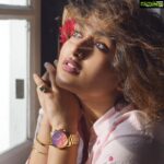 Prayaga Martin Instagram - My third eye tells you the time! #pinkdial By @gauravcbhat Old Harbour Hotel, Kochi, India