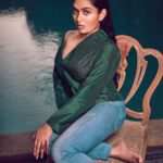 Prayaga Martin Instagram – The line, is rather thin.

The Team ♥️
@shanishaki Magic!
@pallavidevika
@_its_me_caroline
@conlangclothing
@oldharbourhotel
@aghil_menon
@sulfikarbeevi 
@thephoto_mechanic 
@jobyeldhophoto