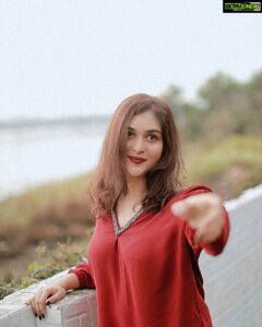 Prayaga Martin Instagram - Some pictures speak for themselves!

Styled by @__anikz__