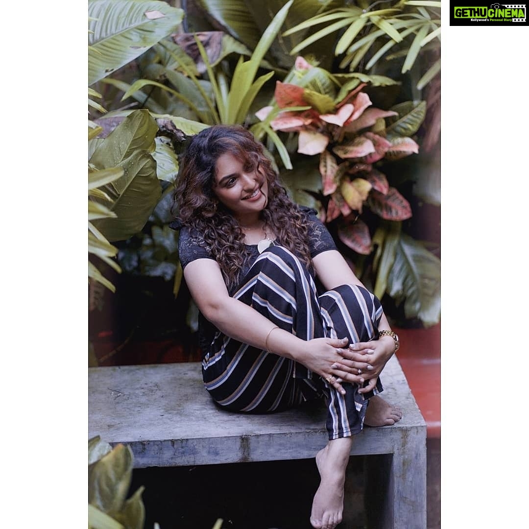 Prayaga Martin Instagram - Photographed by @wanderingdop and @sharathuday. Loafers Corner Cafe