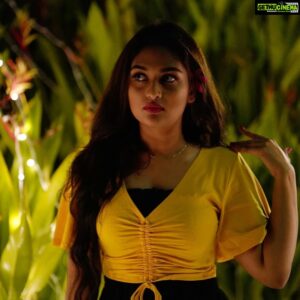 Prayaga Martin Instagram - Woman, you're the flower. 
#scarboroughfair

Styled by @jishadshamsudeen 
Captured by @sk_abhijith with @k_s_sanju_t_v_m