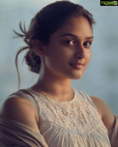 Prayaga Martin Instagram - The only face I have for my many roles.
📸 @vishnurajanphotography