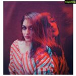 Prayaga Martin Instagram - What does it mean to be a woman in art? . . . Art : @yaariaz