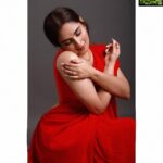 Prayaga Martin Instagram – Second chance.
Saree @pooojadev
Styled by @missmenon
Touch up @priyankajohn_makeupartist
Photograph @rajithrathiyappan
Assisted by @ak___hil & @___darsan___