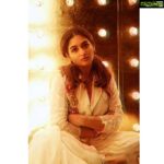 Prayaga Martin Instagram - One light bulb moment at a time! . . . Styling @fasnoo_ Wearing @nolana_amber Photography @pranavraaaj MUA @renjurenjimar