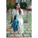 Prayaga Martin Instagram – Save the loom.
Outfit Styling: @aathiraparvathy
Pants: @ilovepero
Top: @annahmolc for @savetheloom_org
Jacket: @rajeshpratapsinghworks for @savetheloom_org
Concept Store: @aambalclothing along with @onezeroeight.stl
Make up: @prabinmakeupartist
Photographed by: @anijajalan_photography
Swing high swing low! Frenchtoast Kacheripady
