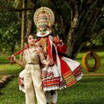 Prayaga Martin Instagram - Onam Varavaayi. Outfit designed and styled by: @aathiraparvathy Photography: @vishnurajanphotography Assisted by: @sathyanarayananpradeep Hair&Beauty: @sudhakar4628 Onam edit for Janam TV. Le Méridien Kochi