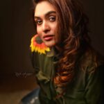 Prayaga Martin Instagram - Choose Love ❤️ And know you’re so worth loving ! Bless you ! Jacket And Styling : @jishadshamsudeen