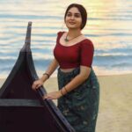 Prayaga Martin Instagram - Waves Of Nostalgia . @toonusunny getting the aesthetics of the yesteryear idol carefully captured , with all its beauty ! Here , been the best experience of slipping into the legendary Sheela Ma’am’s poise ! Karuthamma from the all time Malayalam classic ‘Chemeen’. How more fortunate can one get ? I don’t know . Cherishing the moments of being her . Pride of Malayalam cinema ! PS : എന്റെ കൊച്ചുമുതലാളി... 😅 phew! One out of 5 looks ! This edition of star and style magazine ! @shantikrishna @jaseenav