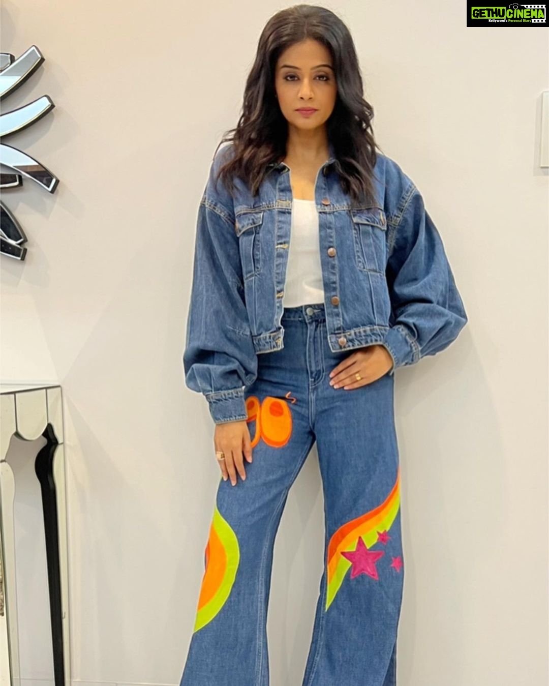 Priyamani Instagram - Last nite for the premiere of #lovehostel Outfit : @freakinsindia Managed by : @viralmantra Styled : @mehekshetty MUH : @pradeep_makeup @shobhahawale