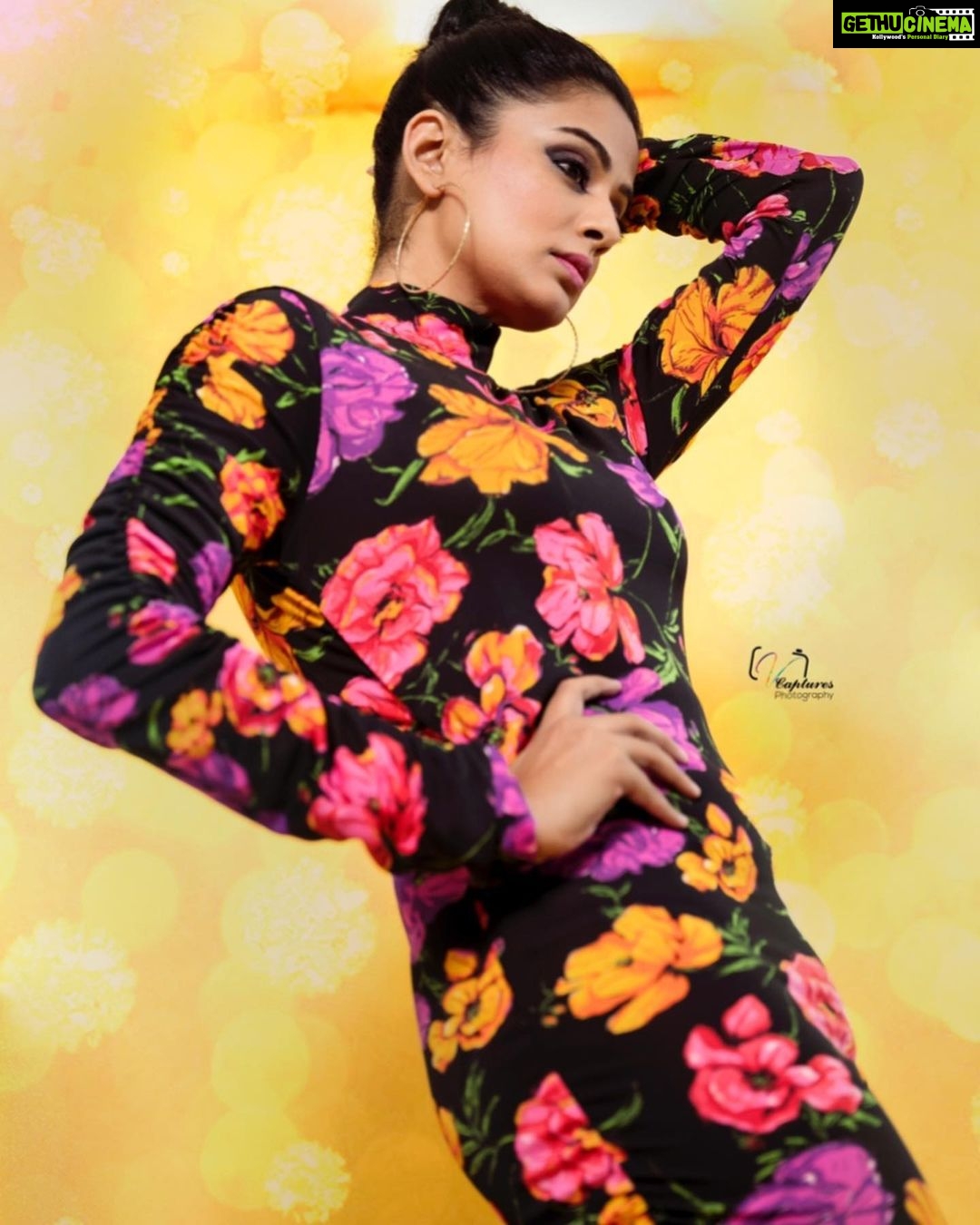 Priyamani Instagram - The secret of great style is to feel good in what you wear ❤️❤️❤️ Outfit : @zara Styling : @mehekshetty ❤️❤️ 📸: @v_capturesphotography MUH : @pradeep_makeup @shobhahawale Personal assistant: @prasad_idiot #etv #dhee14dancingicon #styleiseverything