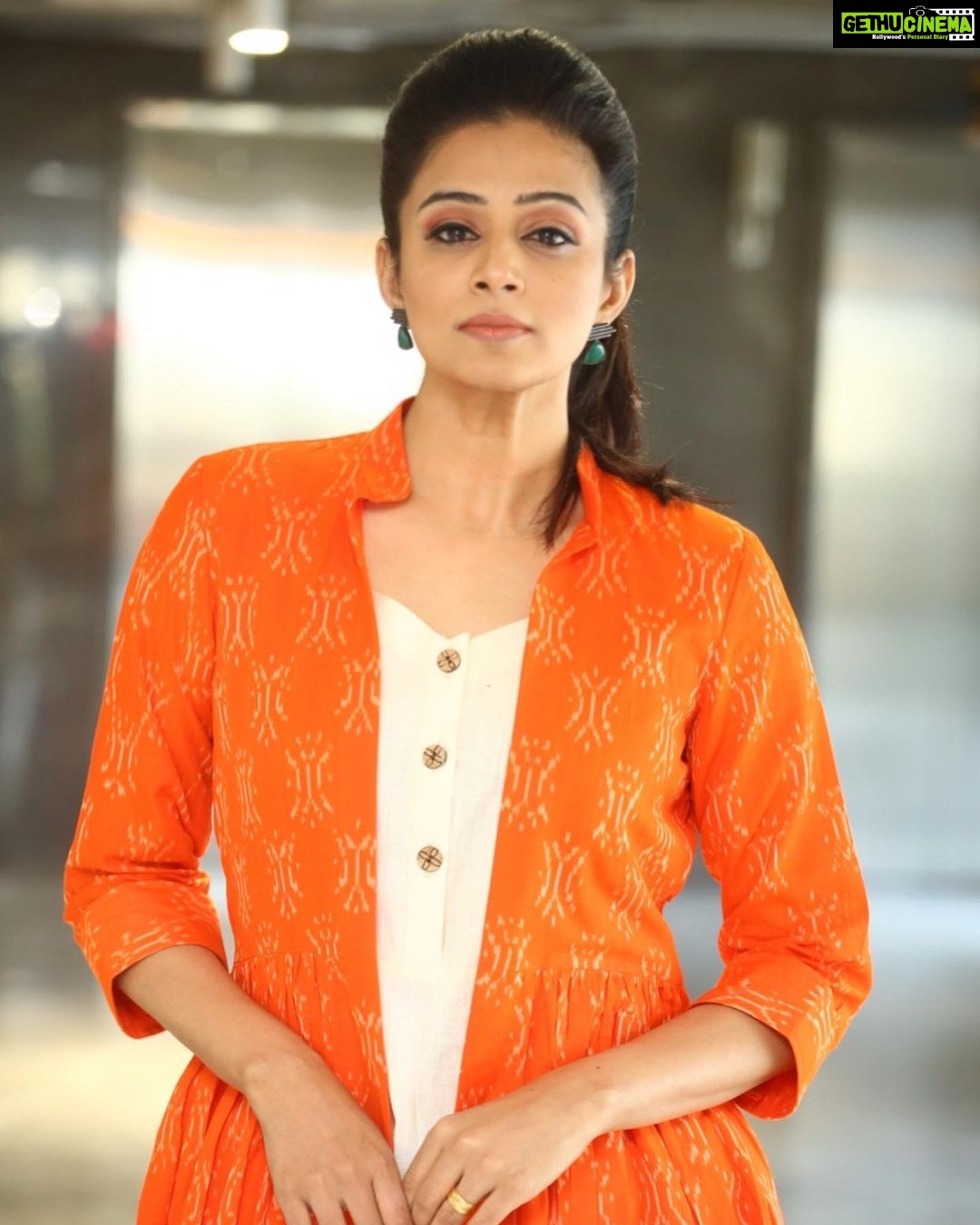 Priyamani Instagram - Outfit : @studiobustle Jewellery: @thetrinkaholic Styling: @raji.raaga09 Assisted by : @monavangari MUH: @pradeep_makeup @shobhahawale #promotions #bhamakalapamonaha
