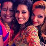 Priyanka Deshpande Instagram - 🤍Nanga Elam one aanom Big Boss veetla friends aanom 🤍 . . #bigbosskondattam at 3pm today @vijaytelevision #vijaytelevision #uhappyihappy #bigboss #biggbosstamil #bigboss5