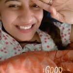 Priyanka Deshpande Instagram - Good morning Makkale! 🤍 🤍02.02.2022 🤍