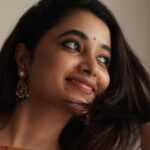 Priyanka Mohan Instagram – May love and sunshine be upon you. Happy Valentine’s Day! ❤️

📸 @anitakamaraj