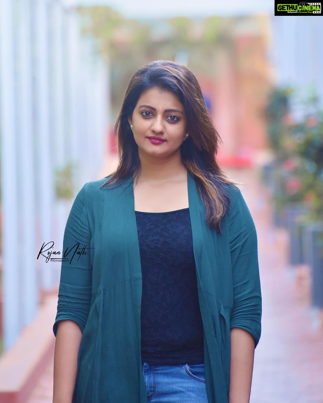 Priyanka Nair - 8.8K Likes - PC - Rojan Nath Photography