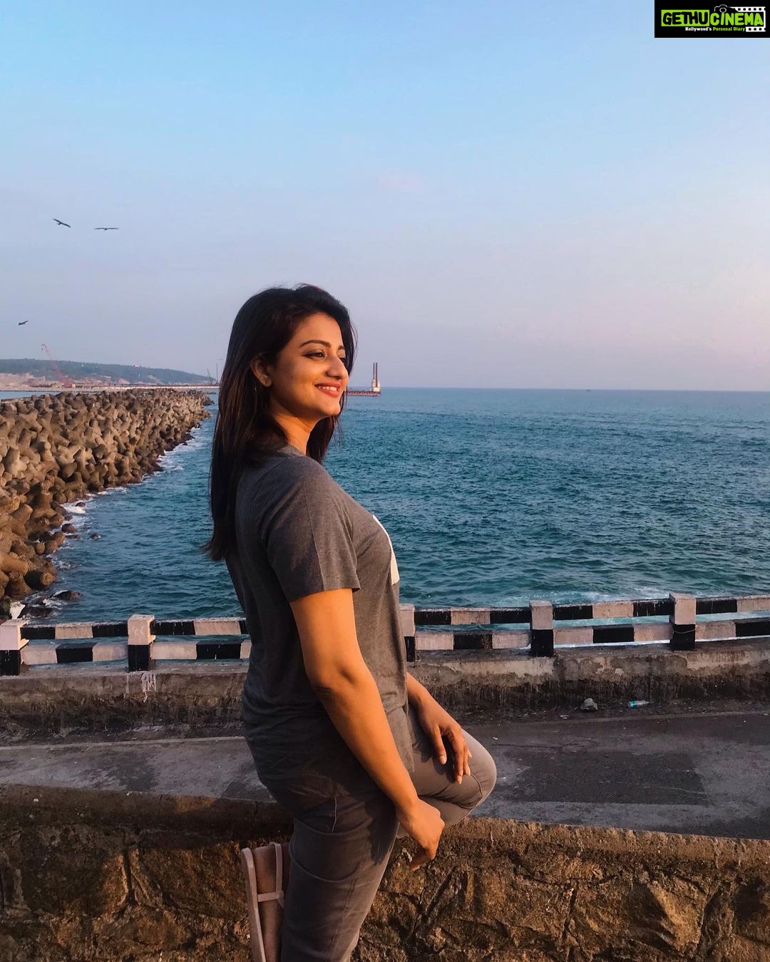 Priyanka Nair - 9.9K Likes - 🦋🦋