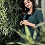 Priyanka Nair Instagram - Elegance is the only beauty that never fades. PC- @moses_photography_official - - - #shootingtime#photoshoot#priyankanair#actress#greenlove#ingreen#green#elegant#actress#kerala#trivandrum#malluactress#southindianactress#instaday#morningvibe#instagram