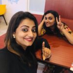 Priyanka Nair Instagram - Good times and crazy friends make the best memories💞💞 @m_manjari #moment#capturethemoment#friendshipgoals#happiness#trivandrum#nativeplace#bestfriends#priyankanair#manjari#weekendvibes Thiruvananthapuram, Kerala