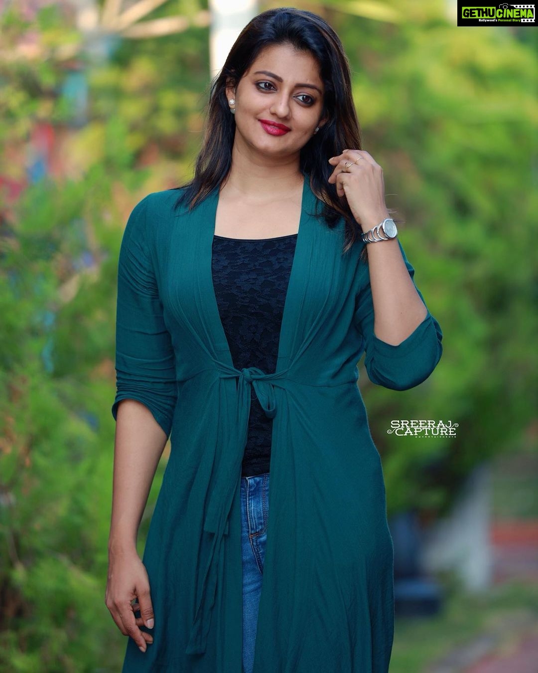 Priyanka Nair - 9.8K Likes -