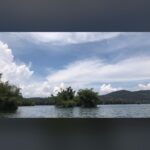 Priyanka Nair Instagram - ഫോട്ടം പിടിച്ച് വെള്ളത്തിൽ വീഴാതിരുന്നത് ഭാഗ്യം🙄🤓 #bamboorafting#capturemoments#photography#candid 😍 Parambikulam Tiger Reserve