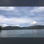 Priyanka Nair Instagram - ഫോട്ടം പിടിച്ച് വെള്ളത്തിൽ വീഴാതിരുന്നത് ഭാഗ്യം🙄🤓 #bamboorafting#capturemoments#photography#candid 😍 Parambikulam Tiger Reserve