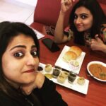 Priyanka Nair Instagram - Good times and crazy friends make the best memories💞💞 @m_manjari #moment#capturethemoment#friendshipgoals#happiness#trivandrum#nativeplace#bestfriends#priyankanair#manjari#weekendvibes Thiruvananthapuram, Kerala
