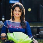 Priyanka Nair Instagram - Every interaction is an opportunity to learn. - - #priyankanair#shootingtime#photography#riding#honda#expressive#southindianactress#malluactress#malluwood#kollywood#bollywood#tollywood#instagram#insta#instapic#instadays