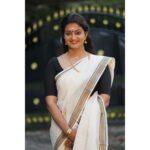 Priyanka Nair Instagram - Last set of pics in this series🖤 PC- @shalupeyad MUA- @makeupsecreates Costume- @kasavumall , @harsha_sahad Jewlery - @harsha_sahad ♦️ ♦️ ♦️ #traditional#kerala#setmundu#keralasaree#trivandrum#festival#photoshoot#temple#devotion#devote#priyankanair#actress#soutjindianactress#malluactress#malayalamfilms#behindwoods#telugufilmnagar#kollywood#bollywood#tollywood#sandalwood#actressgallery Trivandrum, India