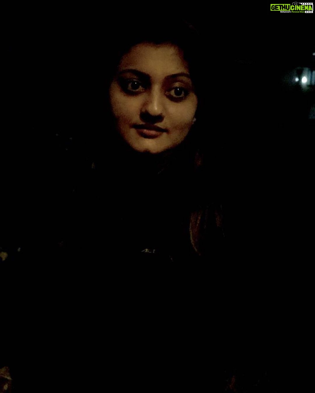 Priyanka Nair Instagram - Darkness cannot drive out darkness,only light can do that.π€ _ - - -#light#lightandshadow#photography#nightphotography#night#street#darkness#streetlights#black#nightout#priyankanair#priyanka#mollywoodactress#bollywood#tollywood#kollywood#instagram#telgufilmnagar#instanight#instapic #sundayfunday Somewhere Special
