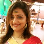 Priyanka Nair Instagram - Nirmalya darshan at Guruvayoor🙏🏻 #templevisit#guruvayoorappan#lordkrisna#morningdarshan#nirmalyam#blessed#thrissur#guruvayoor#priyankanair#instagram#instapic#instaselfie Guruvayur